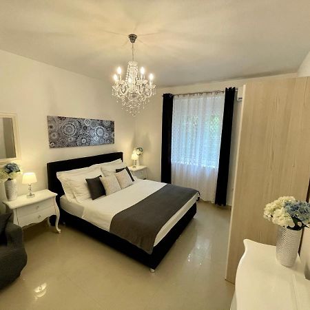 Central Square Guest House Ζαντάρ Εξωτερικό φωτογραφία