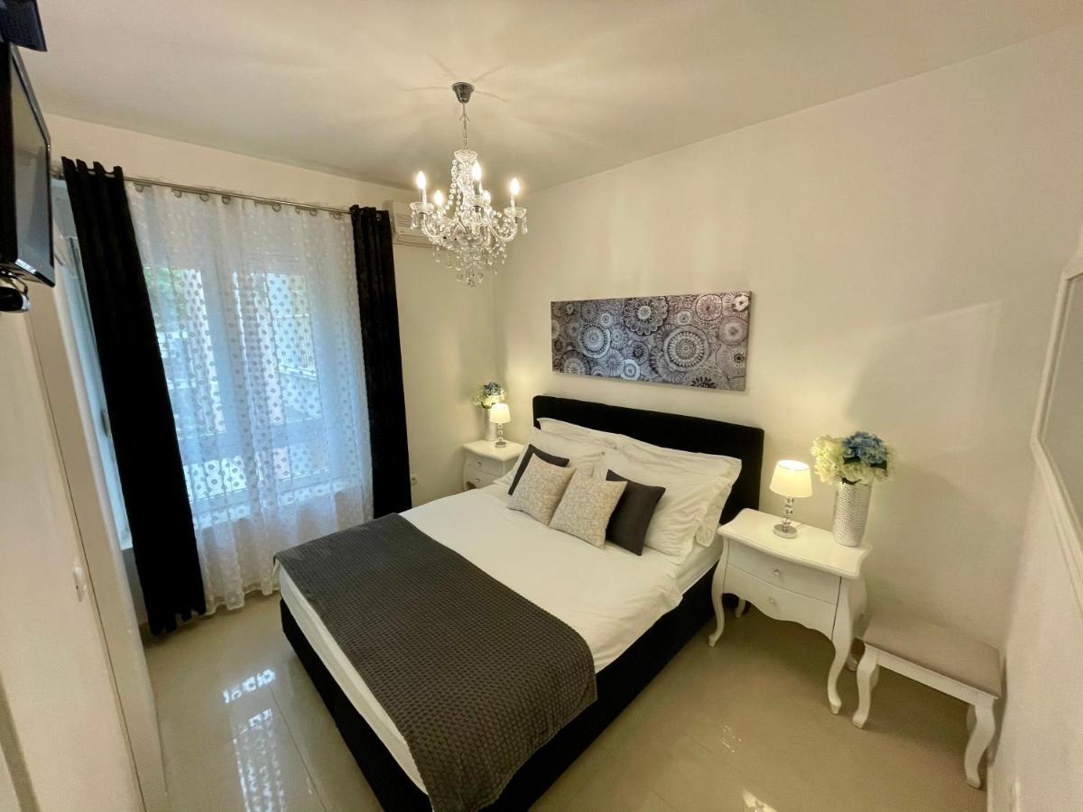 Central Square Guest House Ζαντάρ Εξωτερικό φωτογραφία