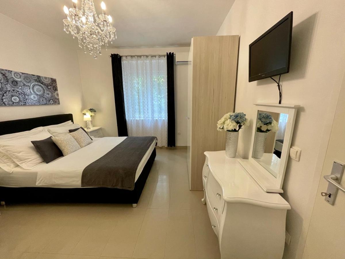 Central Square Guest House Ζαντάρ Εξωτερικό φωτογραφία