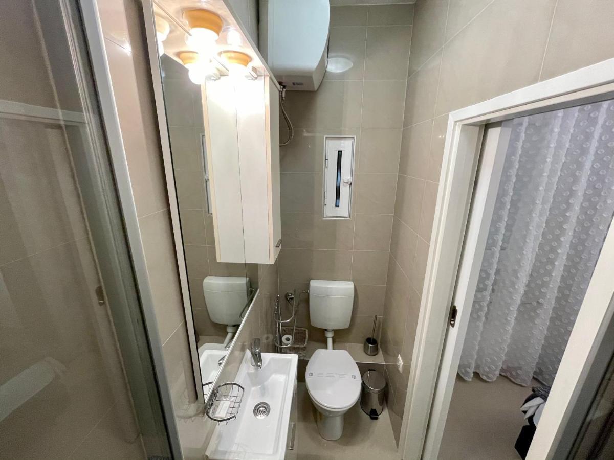 Central Square Guest House Ζαντάρ Εξωτερικό φωτογραφία