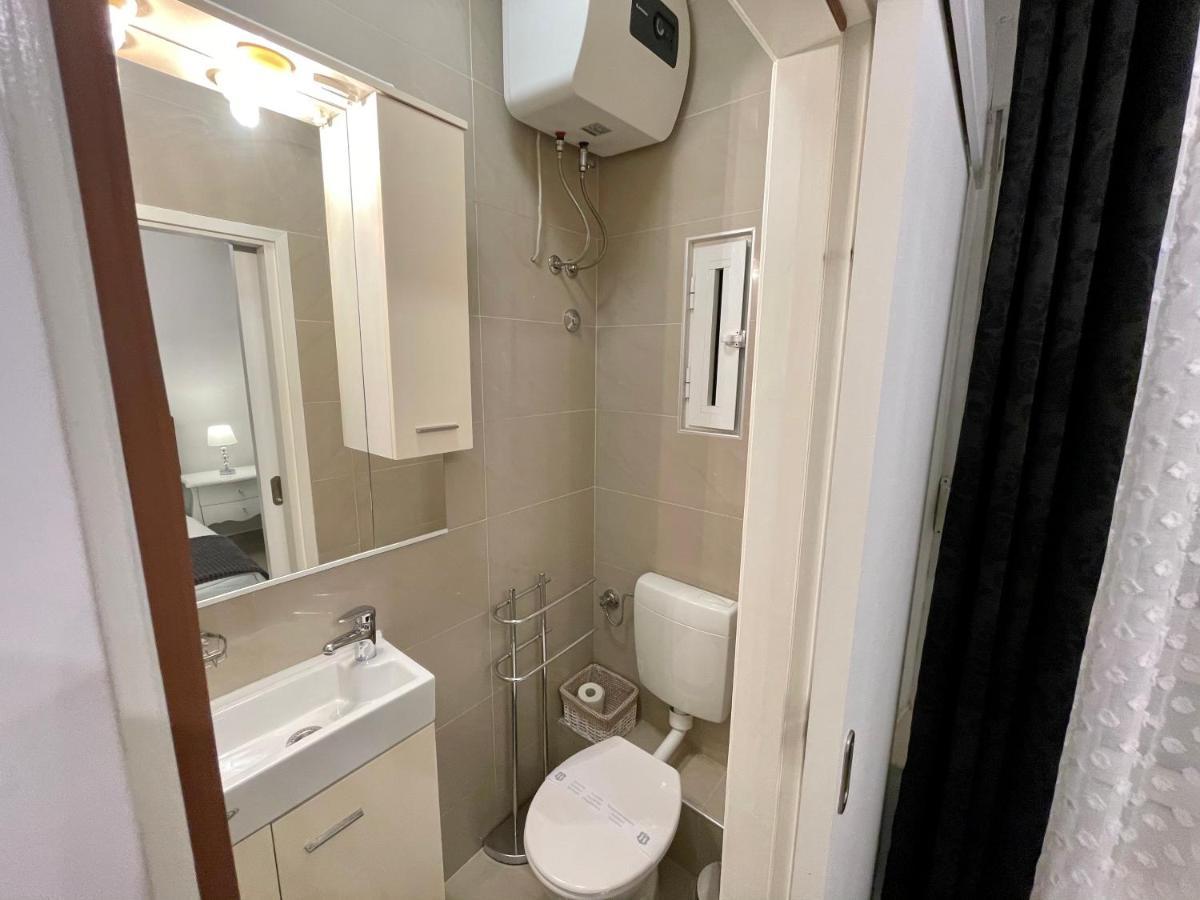 Central Square Guest House Ζαντάρ Εξωτερικό φωτογραφία