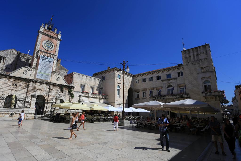 Central Square Guest House Ζαντάρ Εξωτερικό φωτογραφία